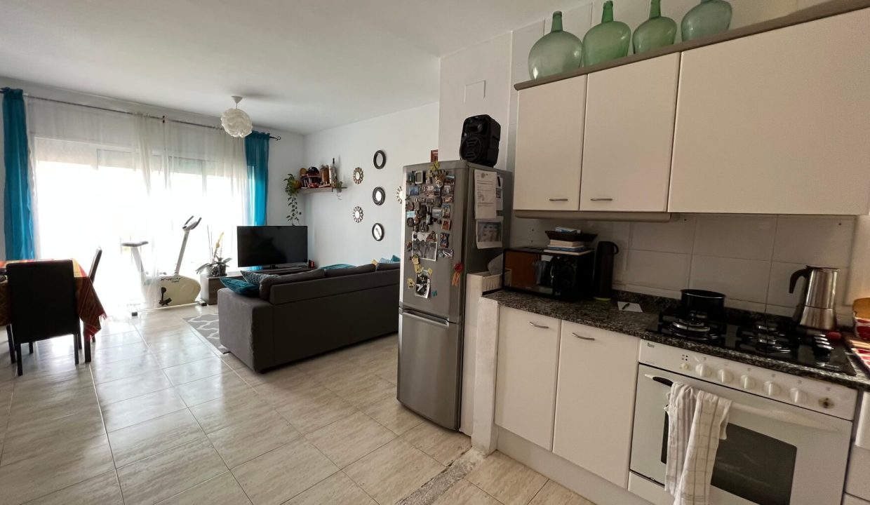 piso-venta-mas-oliva-roses-vistas-montana-10