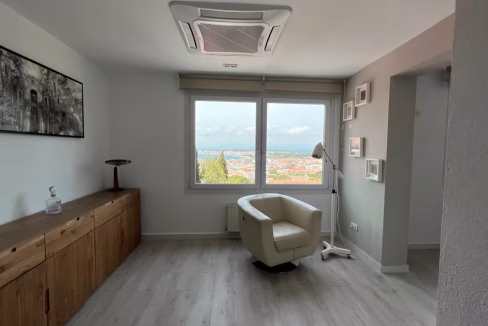 69d60d87-7d33-49d9-aae3-cd548ded7eec