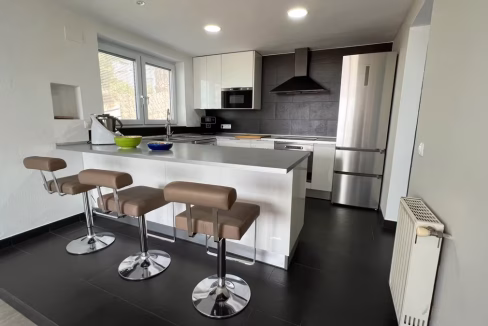 b2808556-152b-47e0-847f-7d0d391eab37