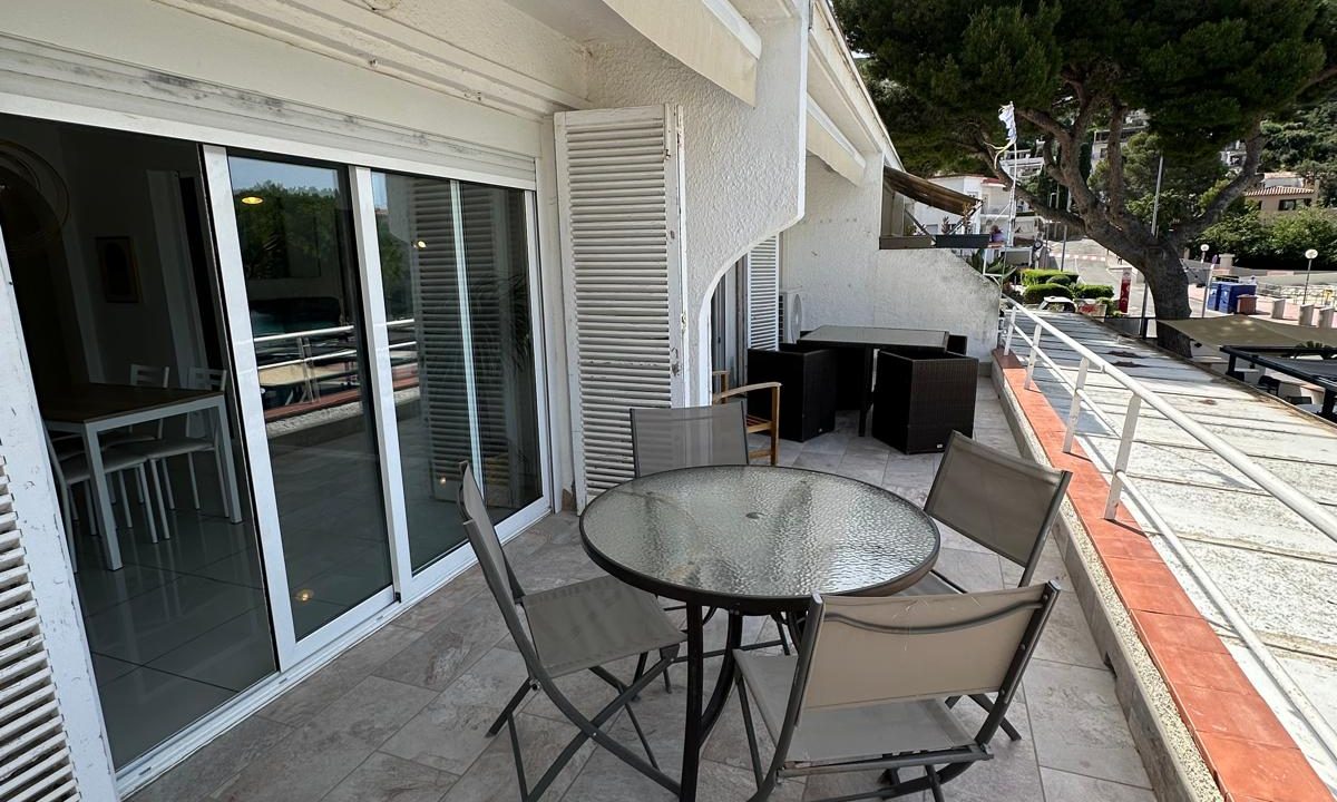 apartamento en venta en canyelles roses (2)