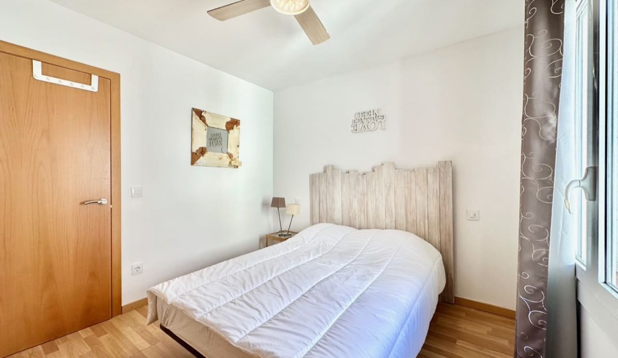 casa-adosada-en-venta-puig-rom-roses (15)