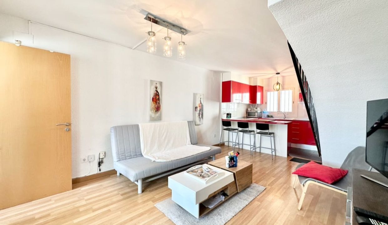 casa-adosada-en-venta-puig-rom-roses (21)