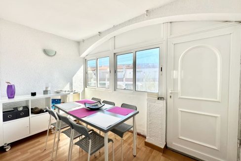 casa-adosada-en-venta-puig-rom-roses (5)