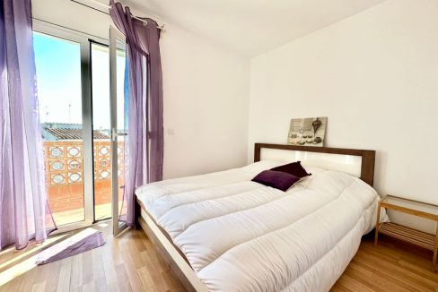 casa-adosada-en-venta-puig-rom-roses (8)