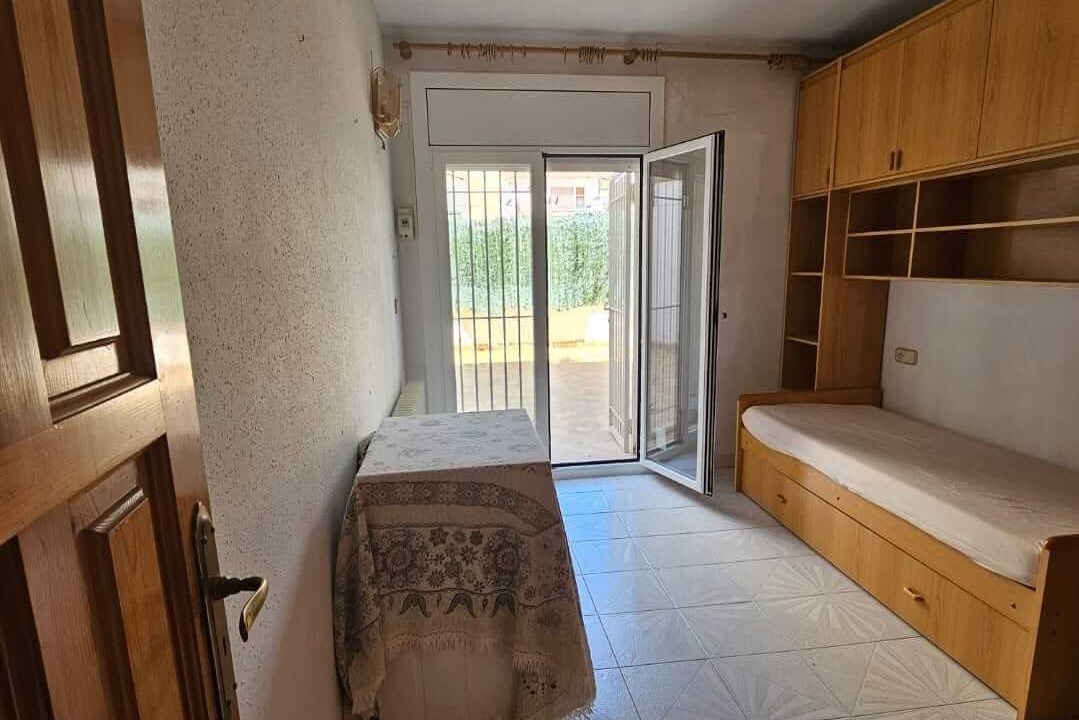 piso-venta-en-centro-de-roses-11