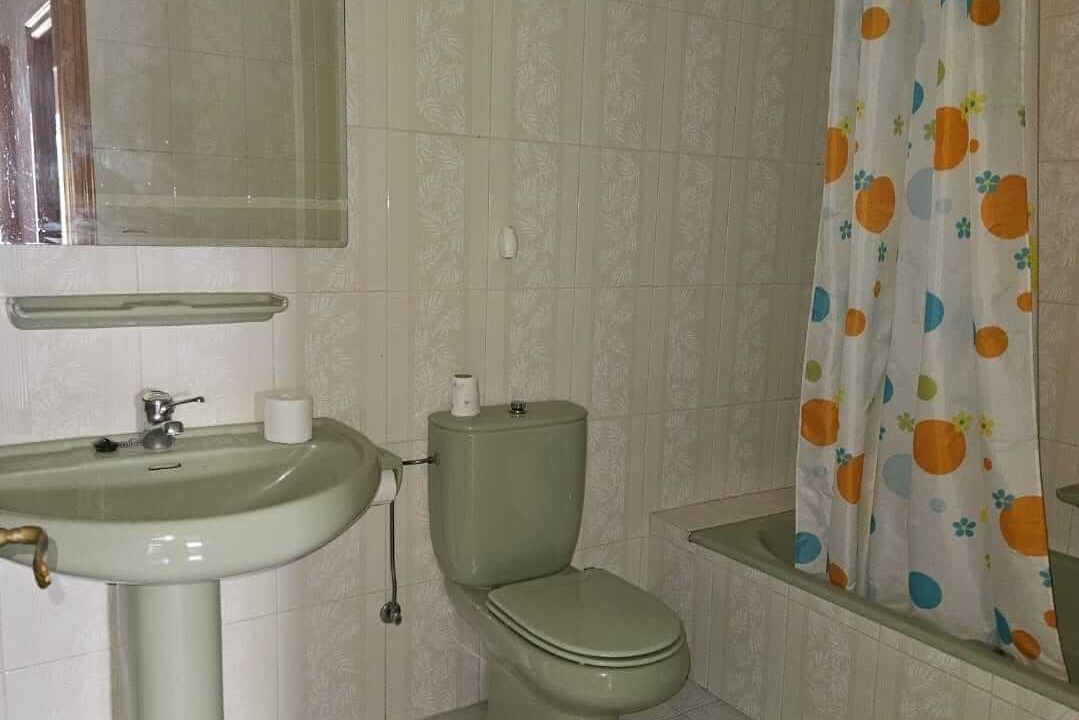 piso-venta-en-centro-de-roses-13