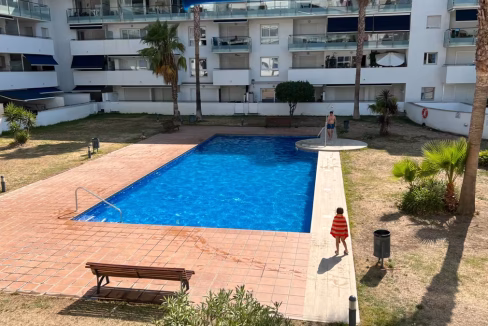apartamento-con-piscina-santa-margarita-8