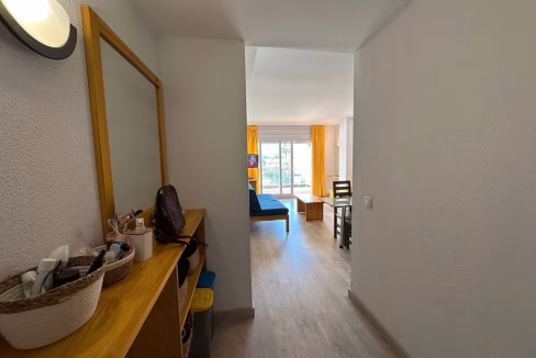 ca660f09-1746-4228-817c-d978eba46196