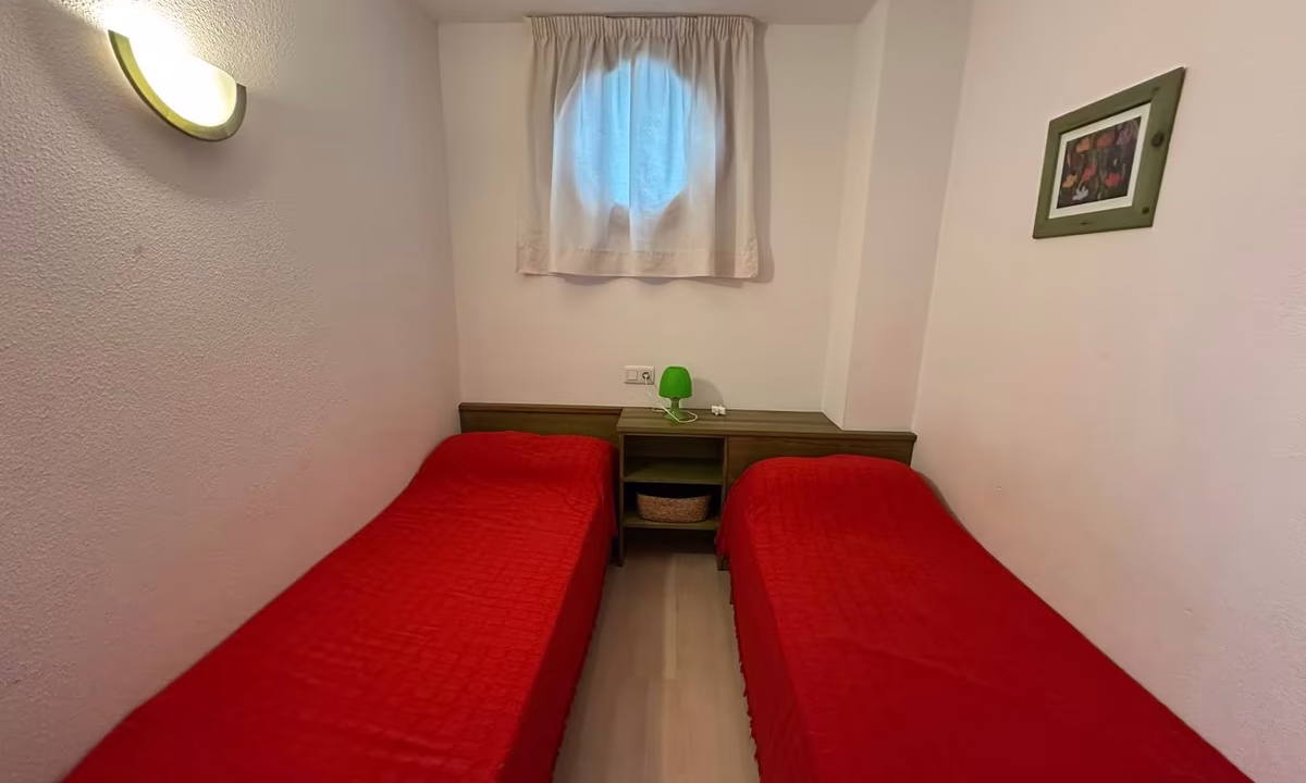 fbf319bf-b297-4d38-b991-8755a27d9859