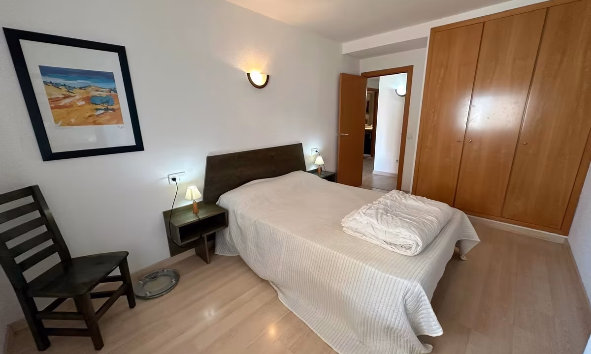 fbfe8a0c-2425-421c-bc25-0c83cc9d8d18